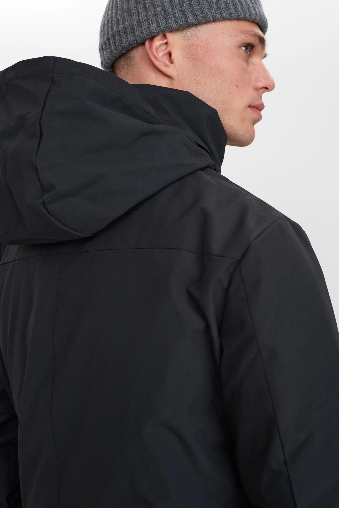 AKMIKKEL TRENCHCOAT - Caviar