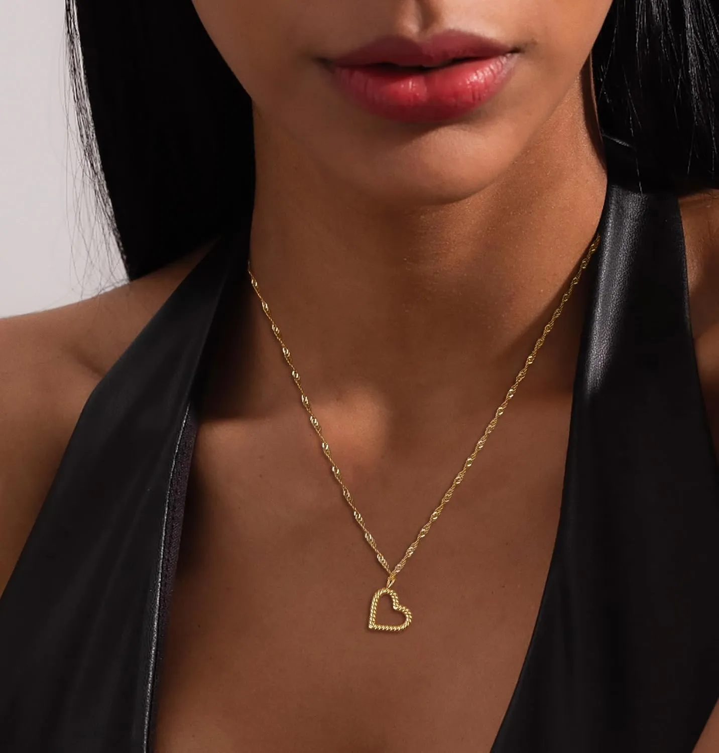 ASCOMY Dainty Gold Necklace for Women 14K Gold Plated Necklaces for Her Delicate Love Heart Necklace Heart Pendant Necklace Cute Necklaces Festival Jewelry Gift for Women