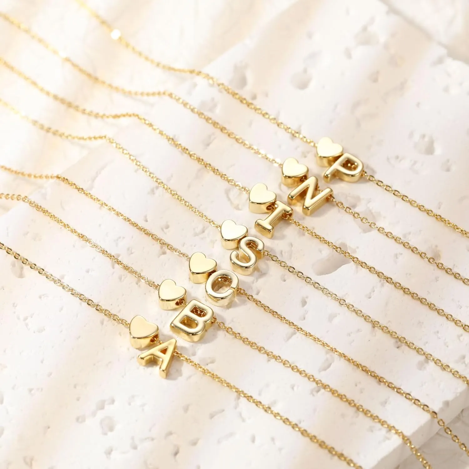 CAROVO Gold Heart Initial Necklaces for Women Letter A To Z Simple Cute 14K Gold Plated Necklace Dainty Heart Necklace Tiny Gold Initial Necklaces Birthday Gifts for Women