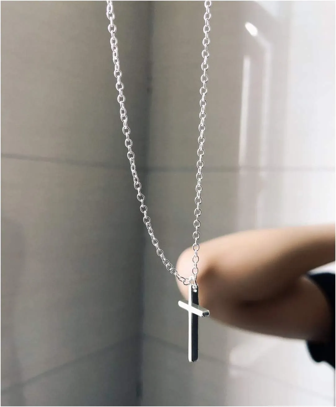 Charm Necklace for Women Summer Beachy Seashell Necklaces Dainty Gold Paperclip Chain Necklace Trendy Heart Star Bow Shell Charm Necklaces Beach Jewelry for Women Summer Vacation