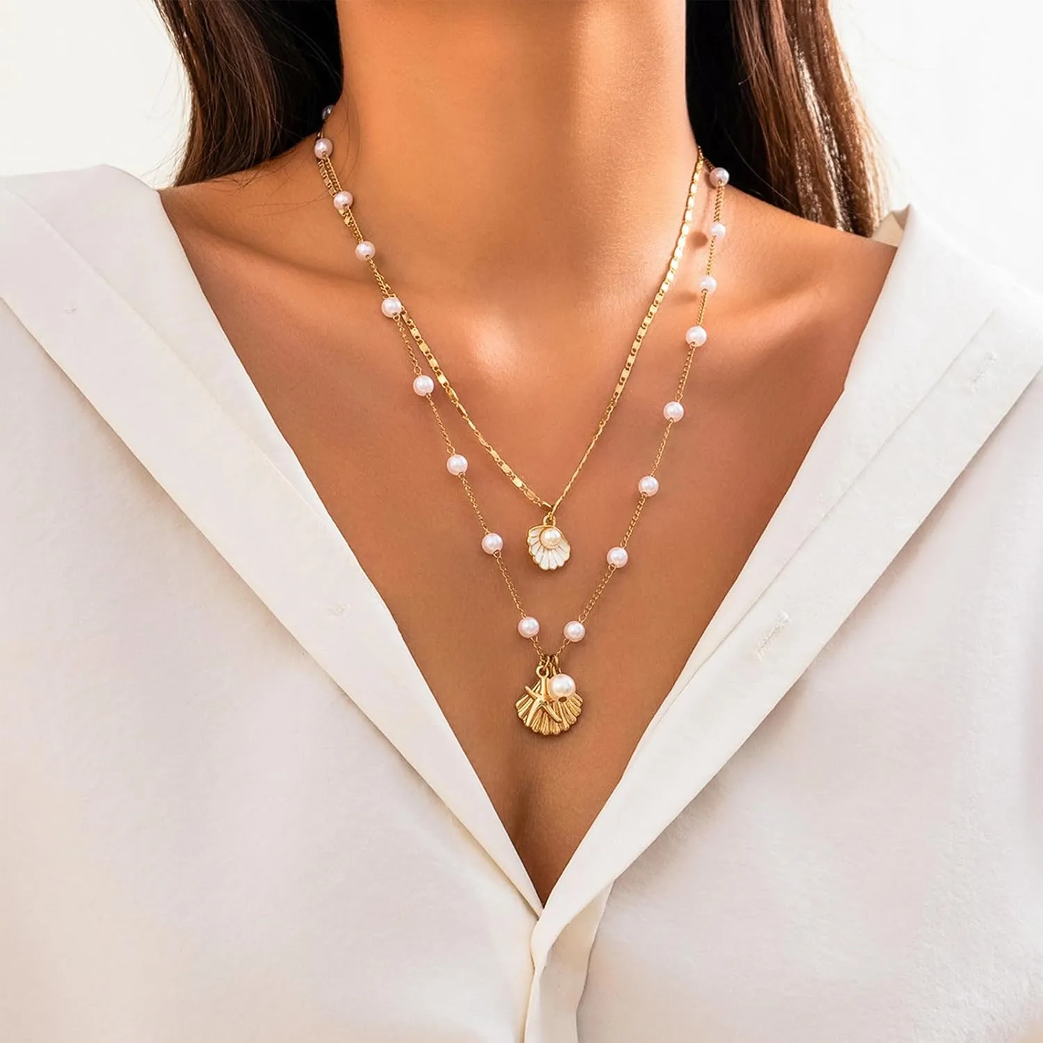 Choistily Seashell Necklace for Women Shell Charm Necklace Gold Starfish Beaded Necklace Beach Essentials Trendy Necklaces for Women Summer Jewelry Gifts for Women
