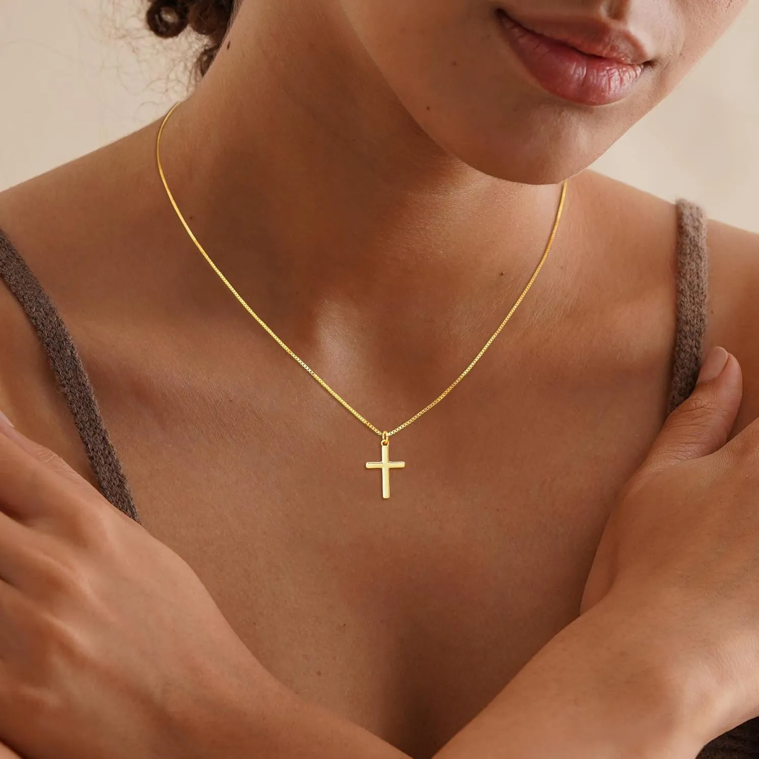Cross Necklace for Women, Dainty Gold Necklace Cross 14k Gold Cross Necklaces for Women Trendy Diamond Crown Cross Choker Pendant Necklaces Religious Christian Baptism Faith Jewelry