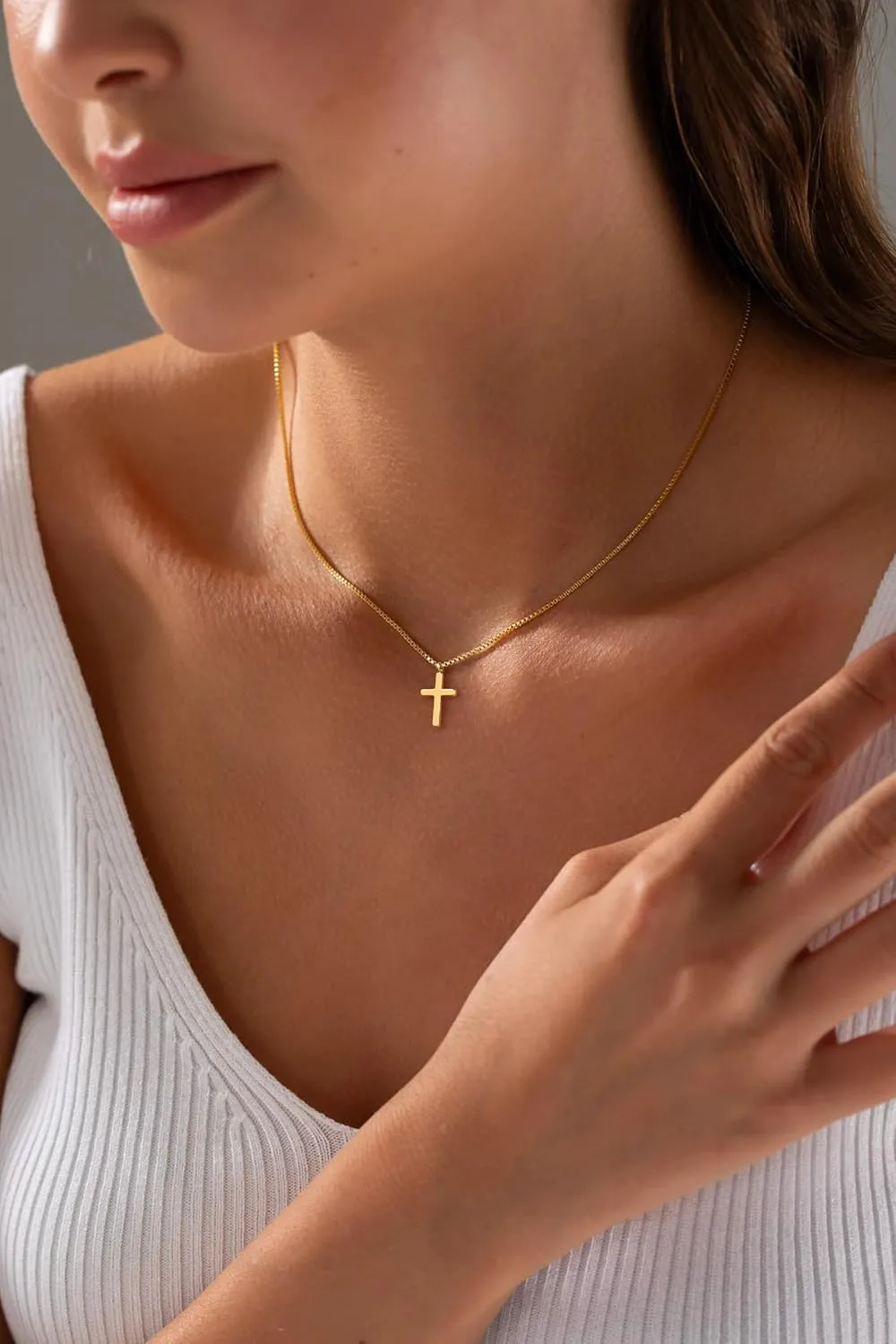 DEARMAY Dainty Cross Necklace for Women, Dainty 14k Gold Filled/Silver Cross Necklaces Simple Layered Small Cross Choker Necklace Thin Chain Necklaces Aesthetic Jewelry for Women Gift