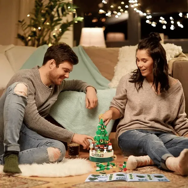 DIY Christmas tree bricks music box