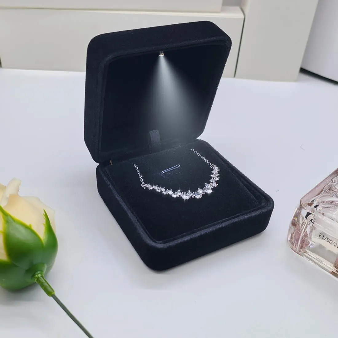 GBYAN Pendant Necklace Box with LED Light, Necklace Gift Box Velvet Jewelry Display Case for Proposal Engagement Wedding and Birthday,Black