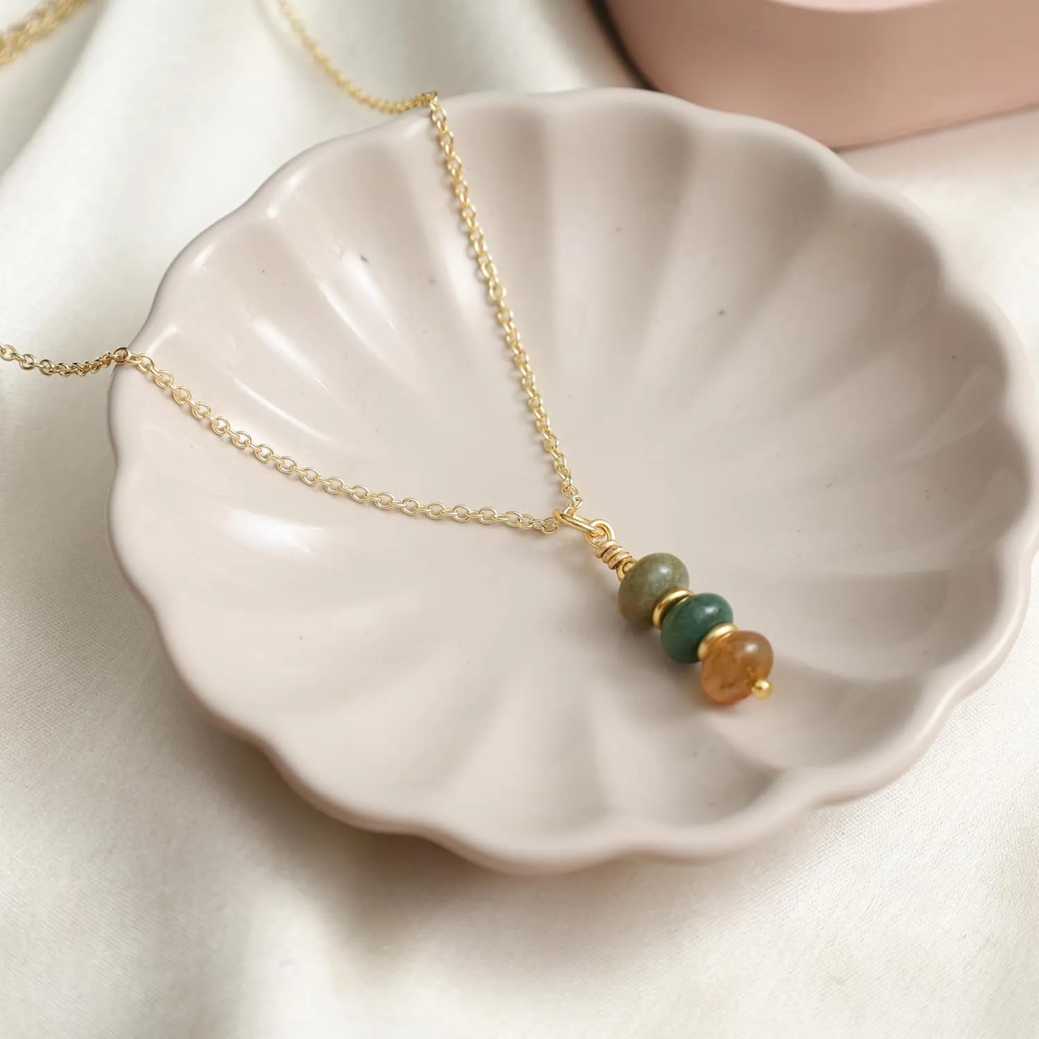 Gempires Moss Agate Crystal Pendant Necklace Gemstone Handmade Minimalist Jewelry Hypoallergenic 18 Inch Gold Plated Dainty Beaded Everyday Wear Necklaces