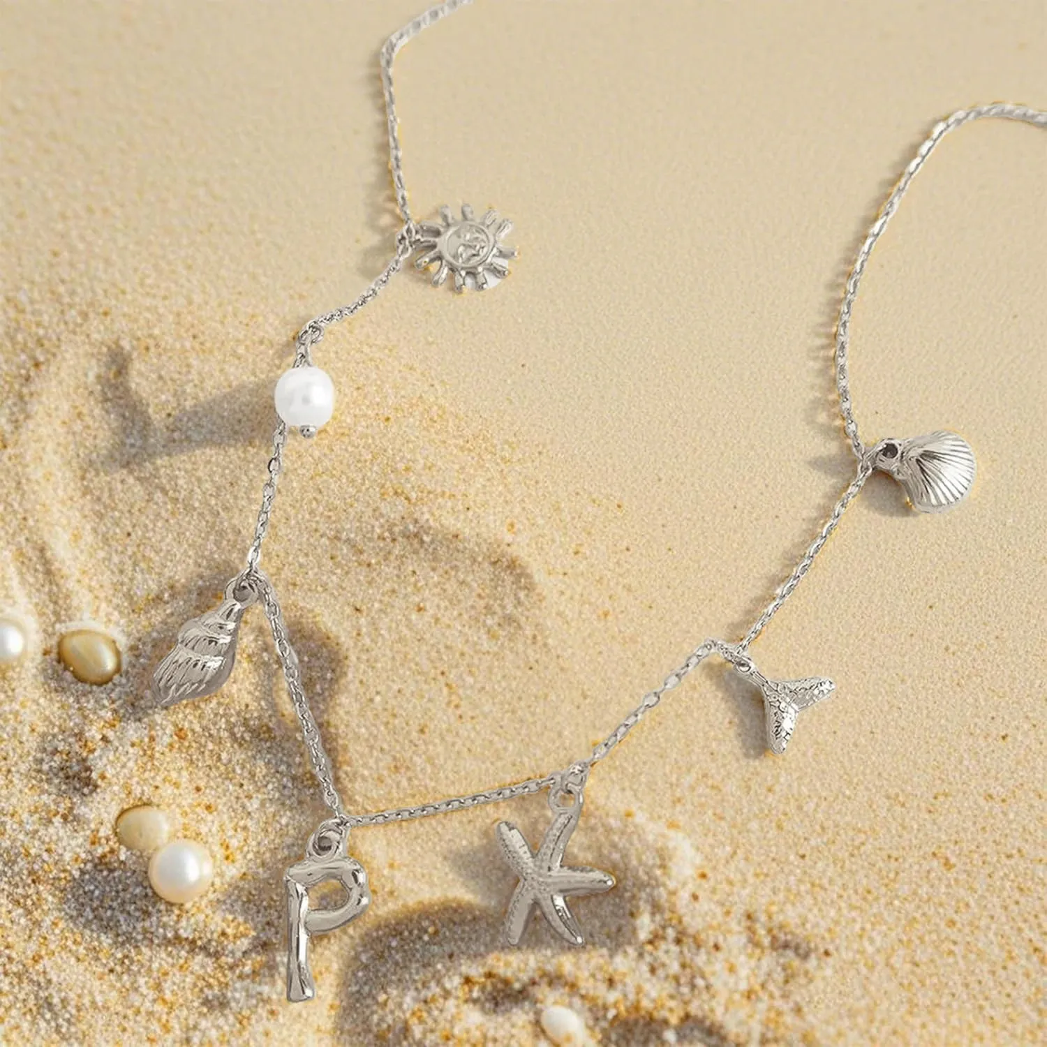 Gold Initial Charm Necklace for Women Beachy Jewelry for Summer Vacation Seashell Starfish Pearl Charm Necklaces Surfer Personalized Name Letter Charms Necklace Preppy Stuff Beach Jewelry for Women Trendy