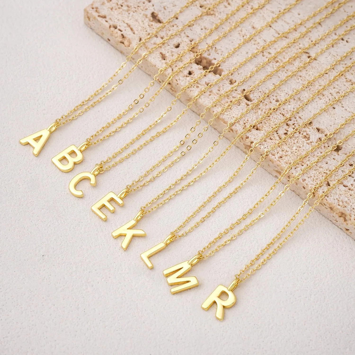 Initial Necklaces for Women, Dainty 14k Gold Plated Letter Necklace Cute A-Z Pendant Name Necklace Fashion Accessories Choker Necklaces for Women Trendy Jewelry Gifts