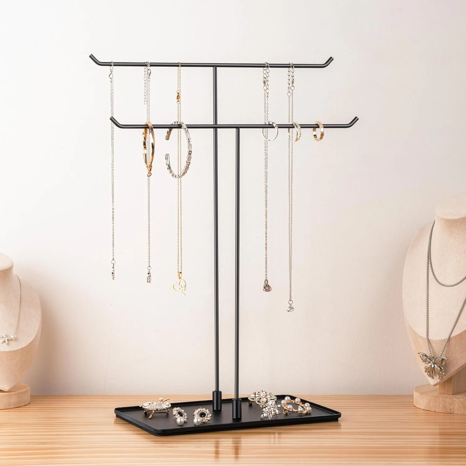 Jewelry Stand Aesthetic Necklace Holder: Metal Necklace Organizer for Home Decor, Black