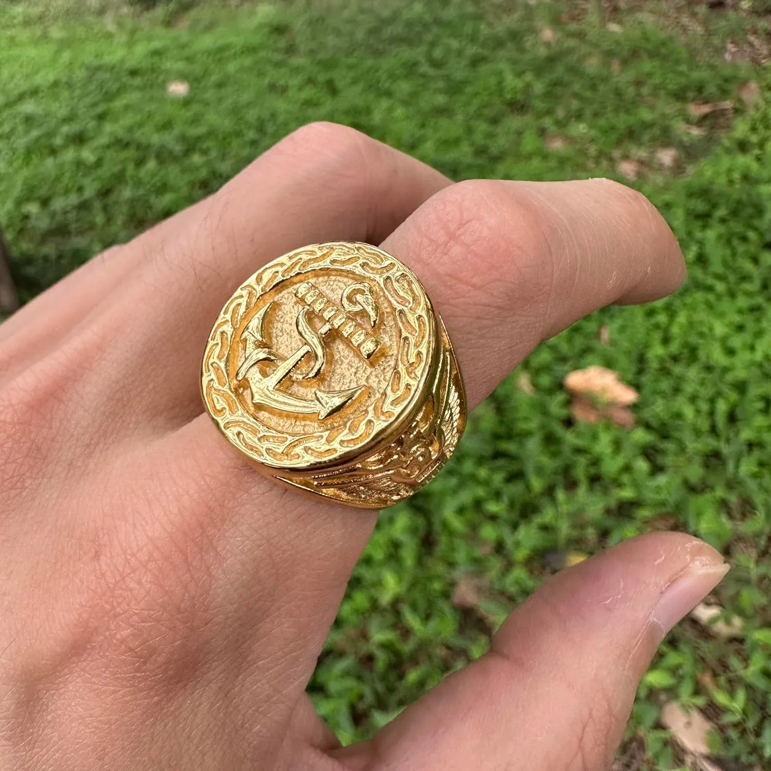 JWM Stainless Steel Ship Anchor Rings Golden Large Rings for Men Women Adults, Cocktail Party Rings, Delicate Packaging