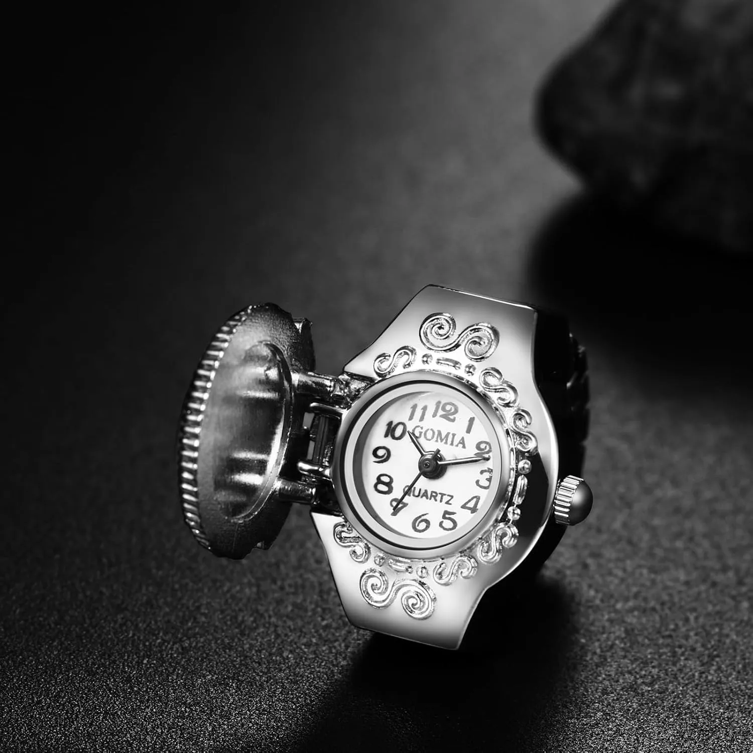 Lancardo Elastic Ring Watch: Quartz Analog Silver Stretch Band Bling Cat Eye Crystal Openable Case Finger Watch Men Women Christmas Birthday