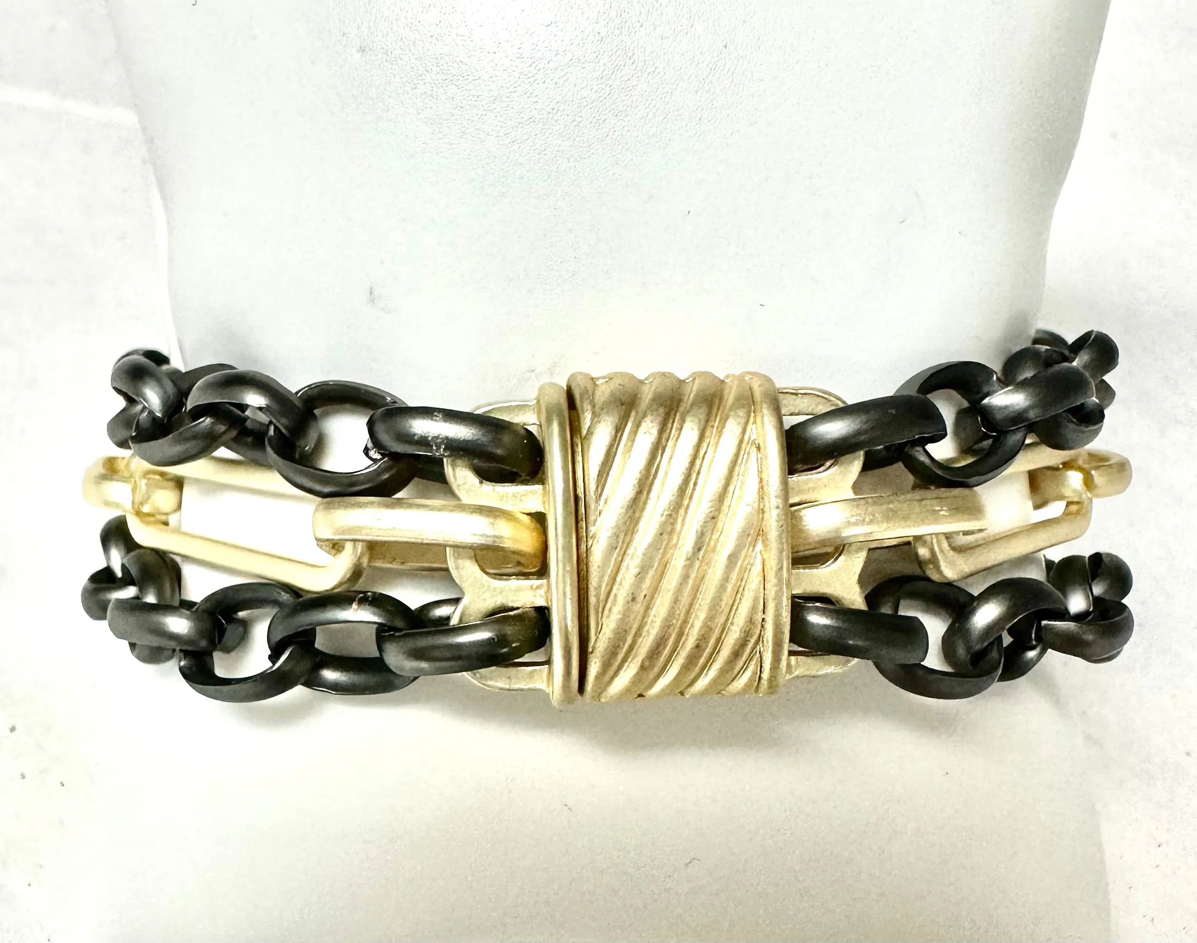 Loads of Links Bracelet
