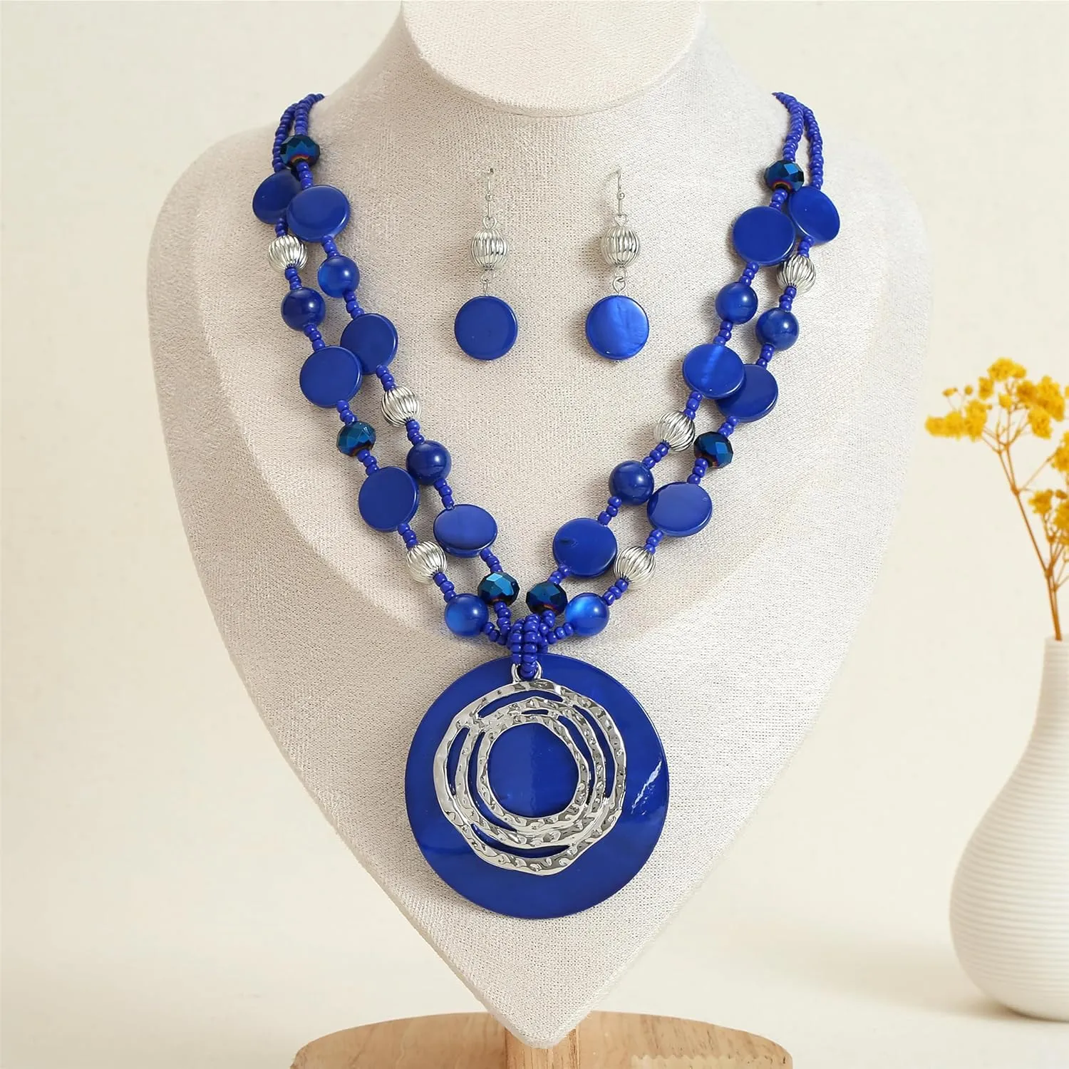 Multilayered Strand Statement Necklaces Set for Women Big Circle Shell Pendant Necklace with Colorful Beaded Chunky Choker Necklace and Earrings.