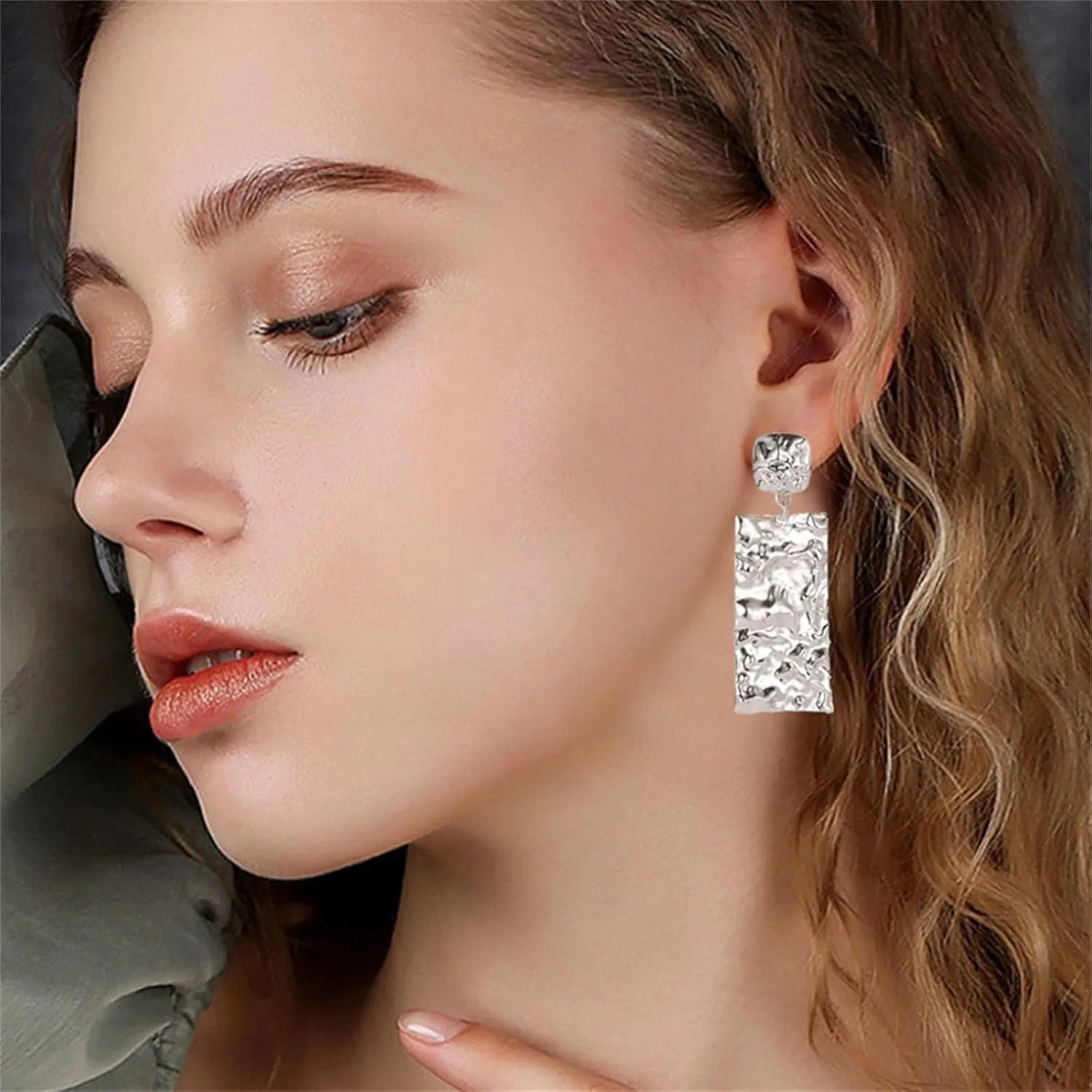 ONLYJUMP Handmade Minimalist Hammered Square Earrings for Women Alloy Geometric Earrings Large Metal Rectangle Earrings Statement Dangle Earrings