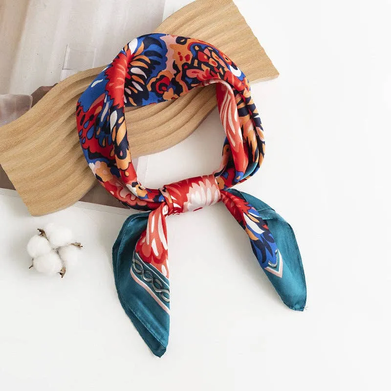 Purse Scarf Scarvii - Chain and Floral Square Scarf