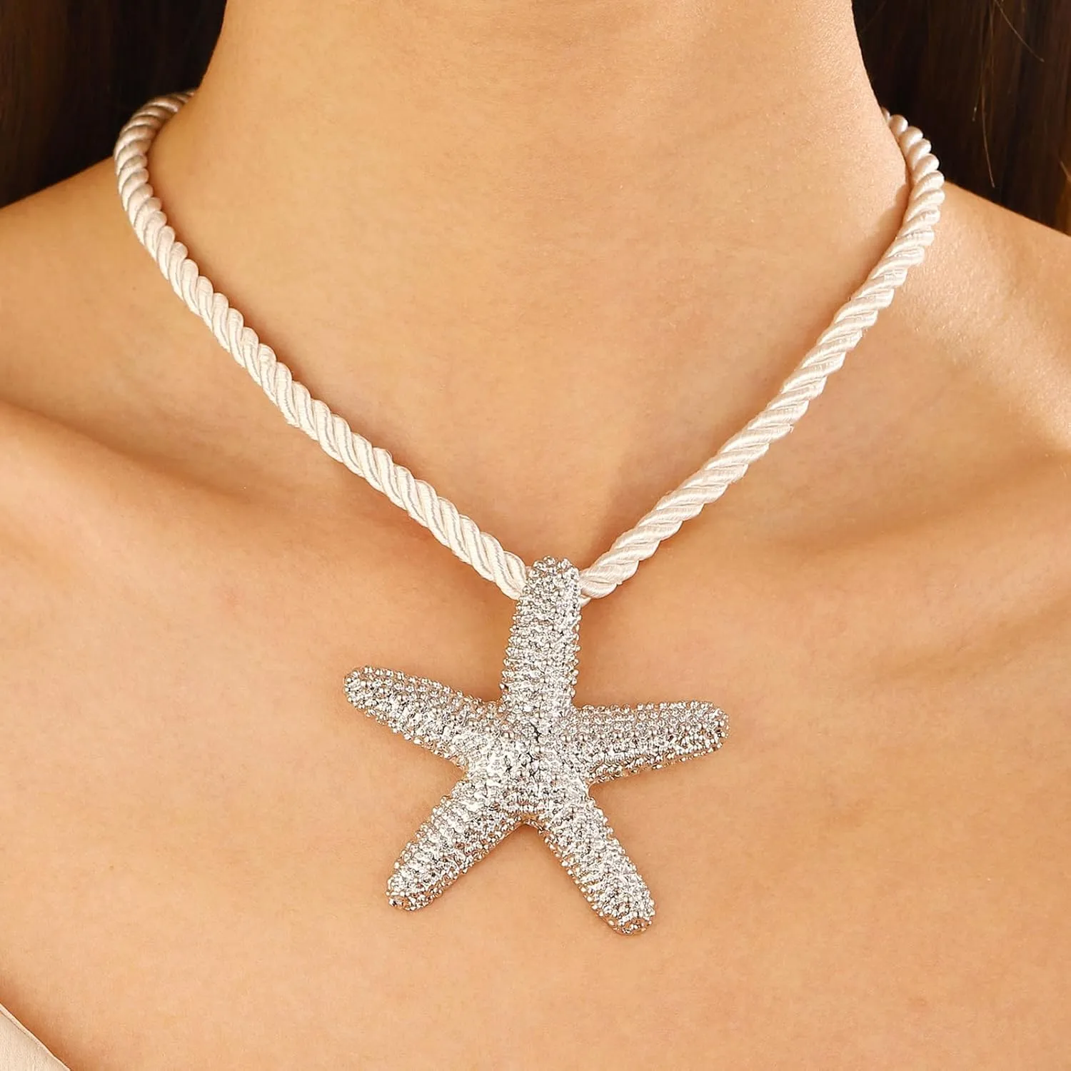 Seashell Necklace for Women Starfish Necklace Summer Beach Charm Necklaces Trendy Boho Pearl Shell Necklaces Summer Outfits for Women Beach Starfish Earrings Vacation Earrings Seashell Jewelry