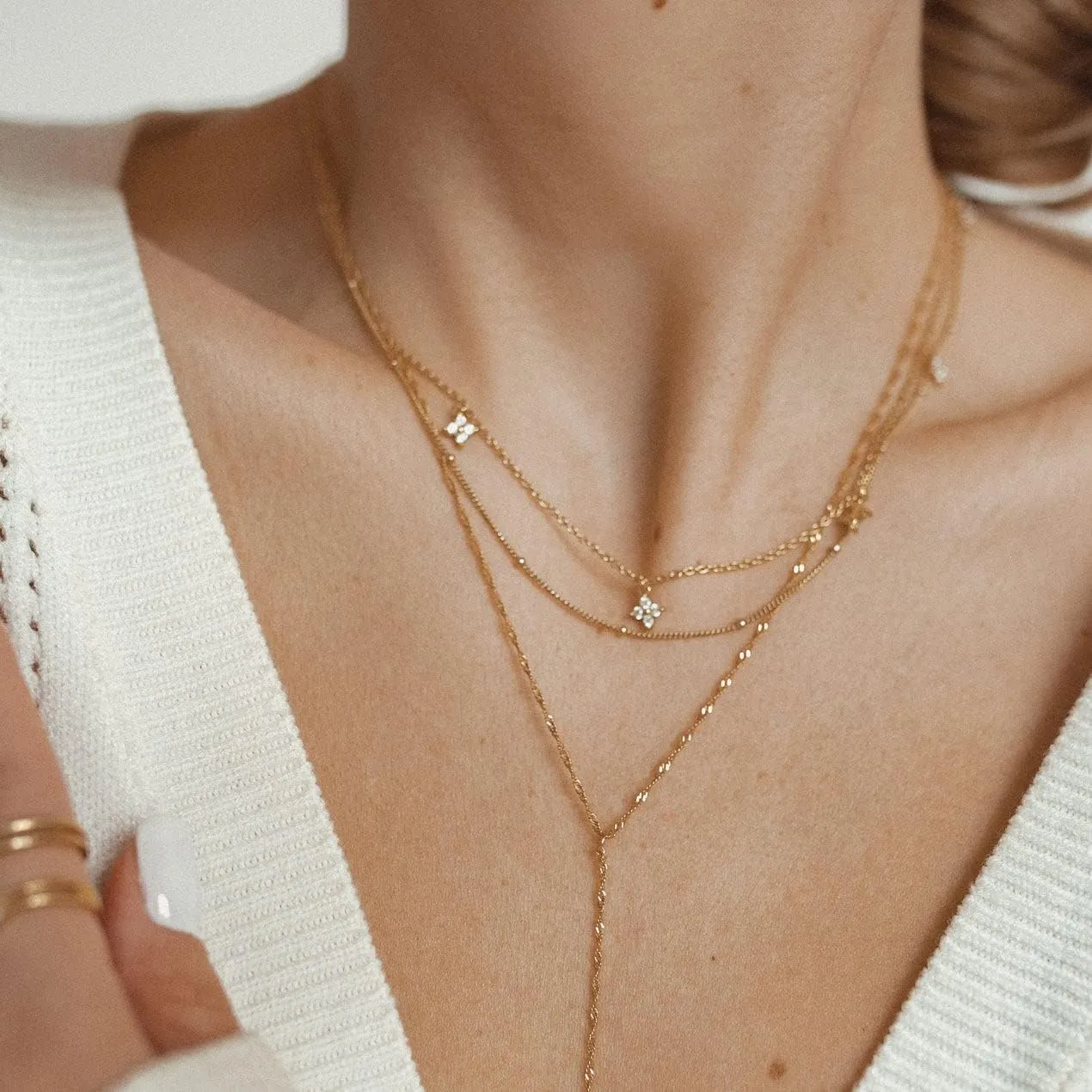 Tewiky Diamond Pendant Necklace for Women Dainty Gold Layered Necklaces 14k Gold Plated Stacked Cuban Paperclip Chain Choker Necklaces Aesthetic Simple Gold Necklace Jewelry Gifts for Women