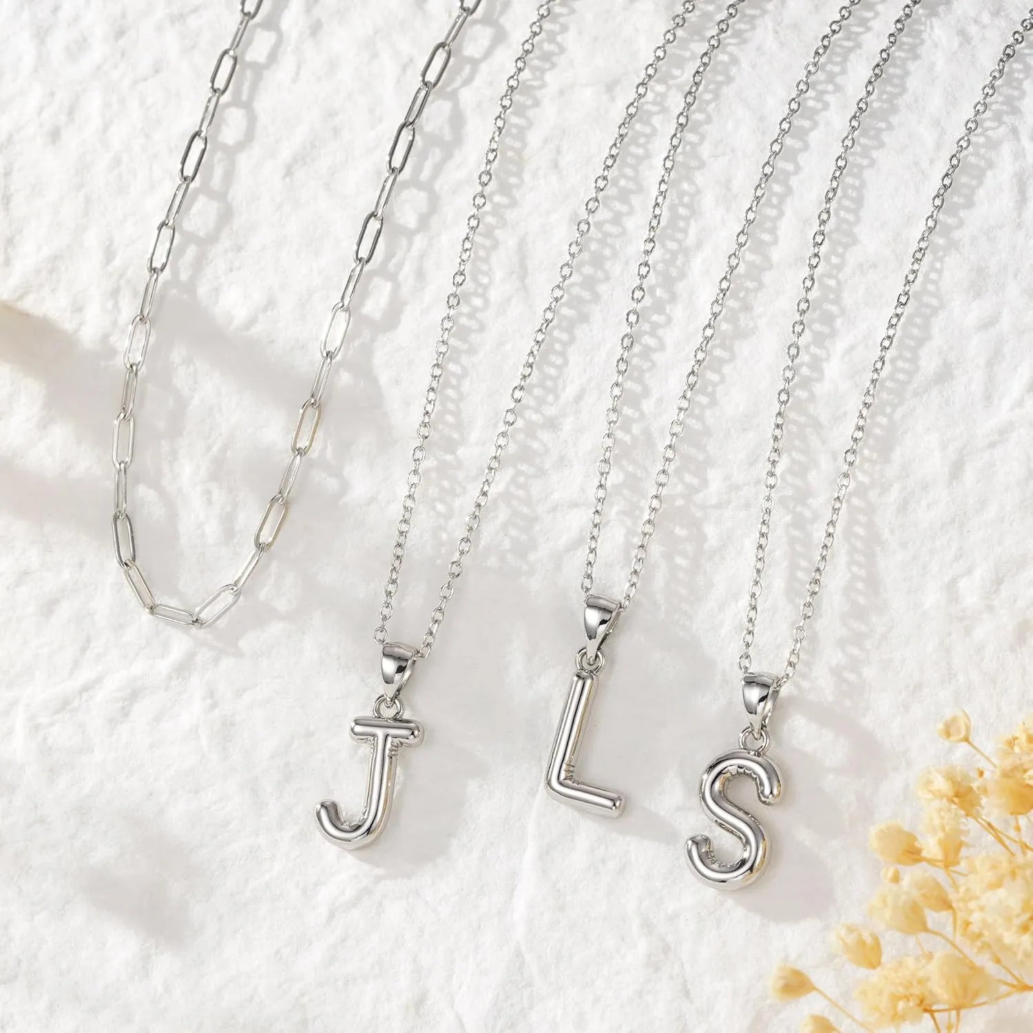 Turandoss Dainty Gold Initial Necklaces for Women Jewelry Gifts - Personalized Layered Initial Letter Necklaces for Her Trendy, Dainty Gold Chunky Pendant Choker Chain Necklace Jewelry Gifts for Women