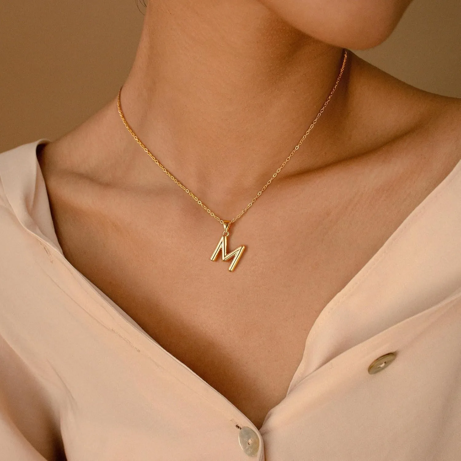 Turandoss Dainty Gold Initial Necklaces for Women Jewelry Gifts - Personalized Layered Initial Letter Necklaces for Her Trendy, Dainty Gold Chunky Pendant Choker Chain Necklace Jewelry Gifts for Women