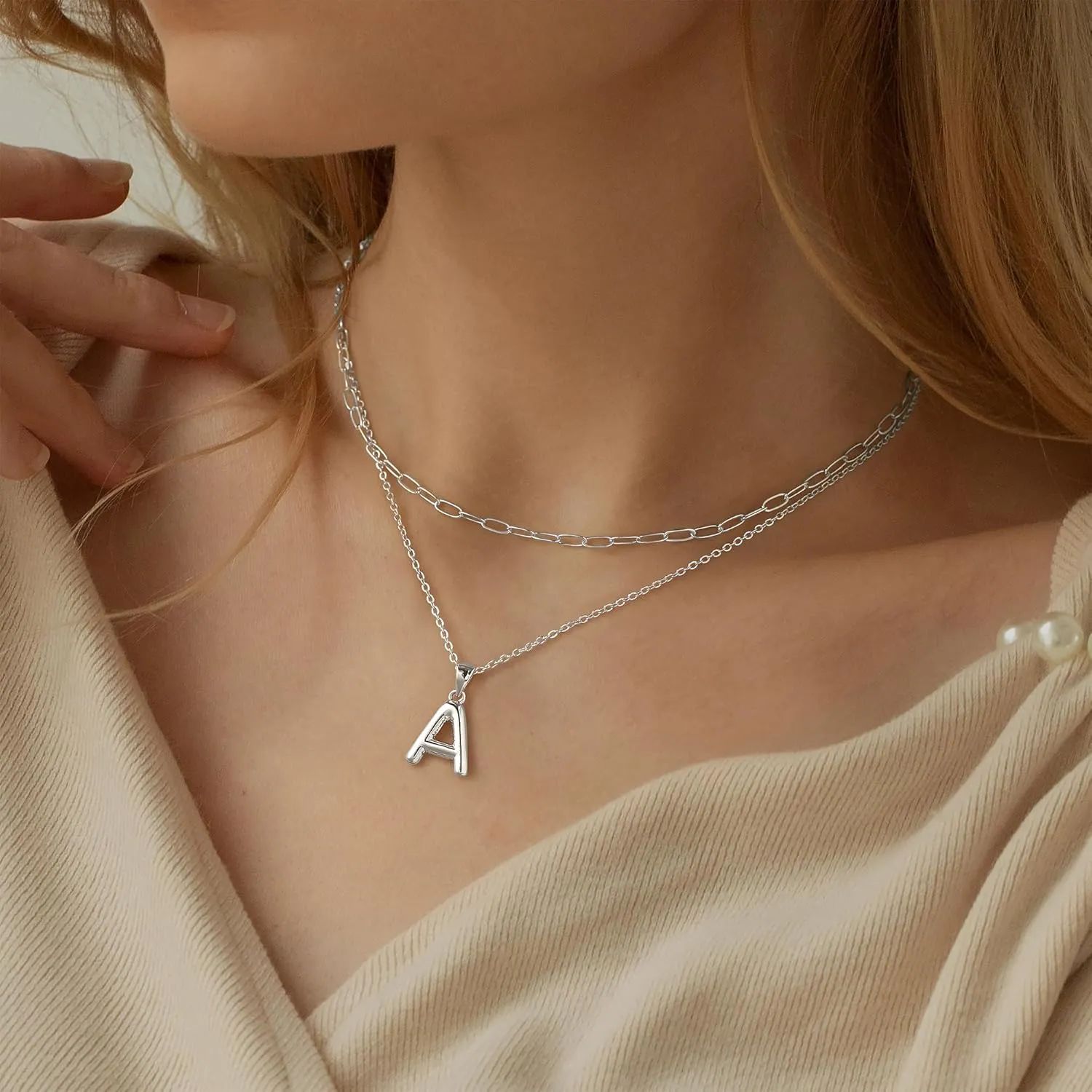 Turandoss Dainty Gold Initial Necklaces for Women Jewelry Gifts - Personalized Layered Initial Letter Necklaces for Her Trendy, Dainty Gold Chunky Pendant Choker Chain Necklace Jewelry Gifts for Women