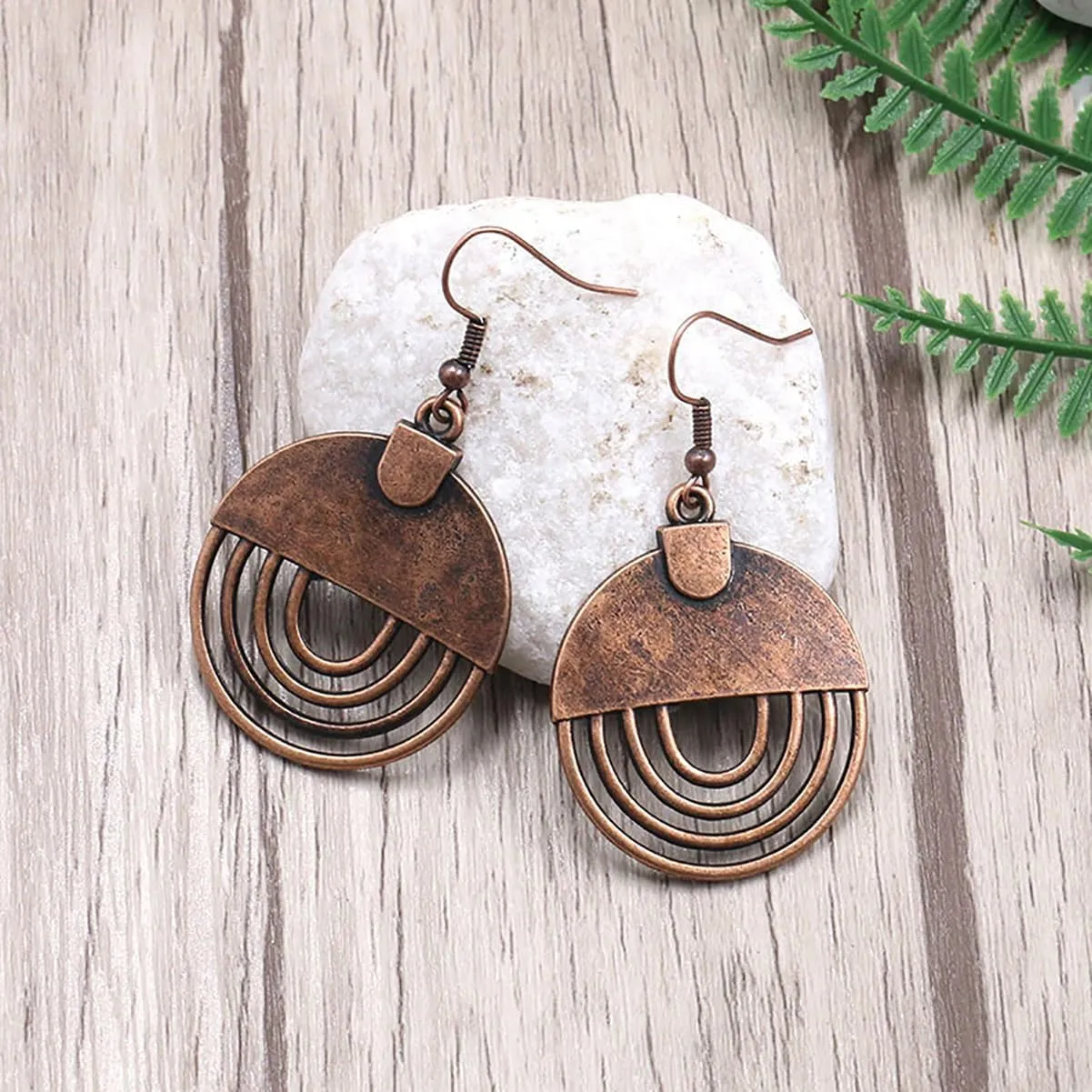 Vintage Bohemian Dangle Earrings for Women Retro Geometric Round Earrings Hollow Out Sculpted Ethnic Earrings Boho Statement Earrings for Women